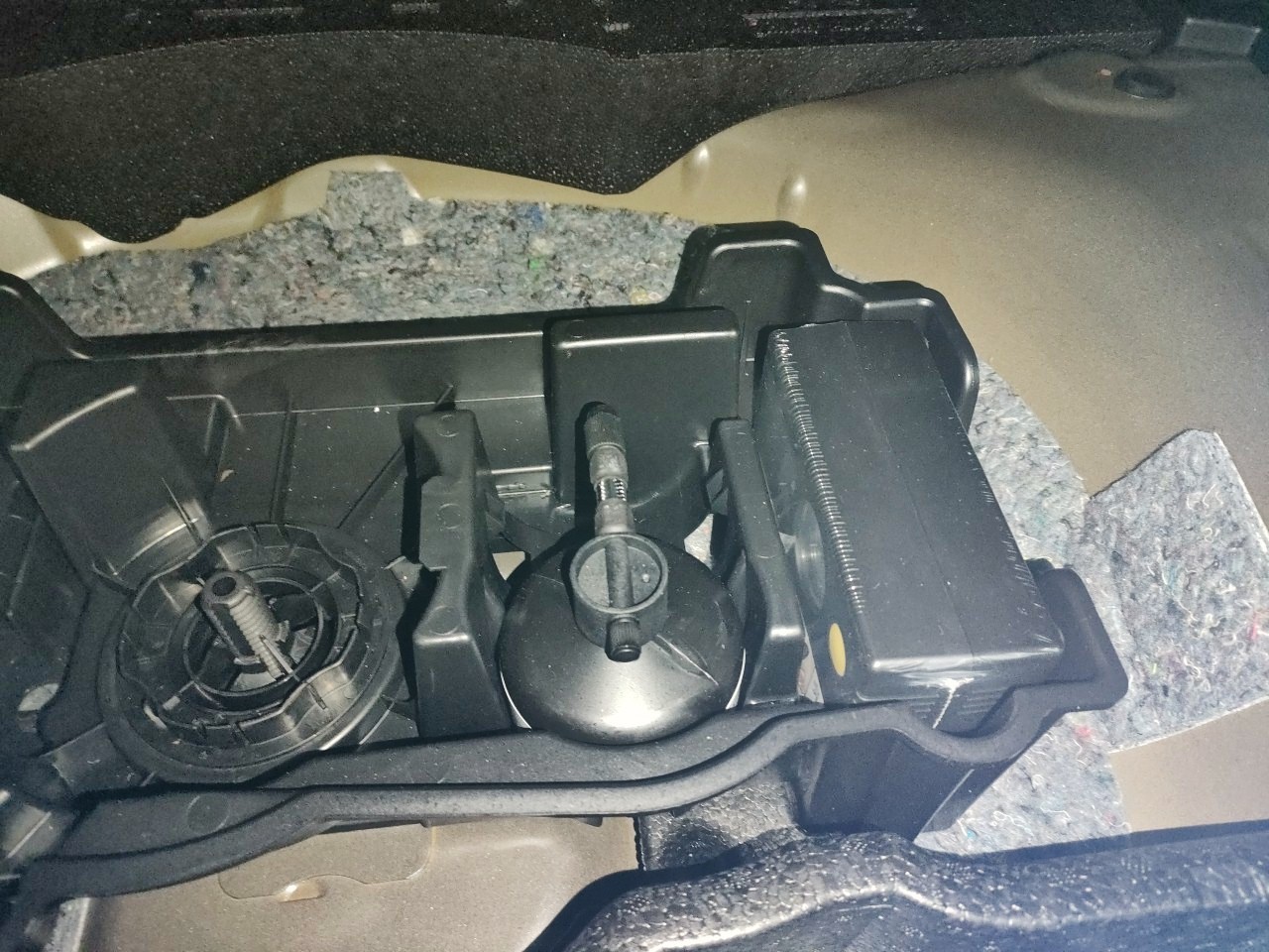 Peugeot 2008 PureTech 130 S&S BVM6 Allure 2022