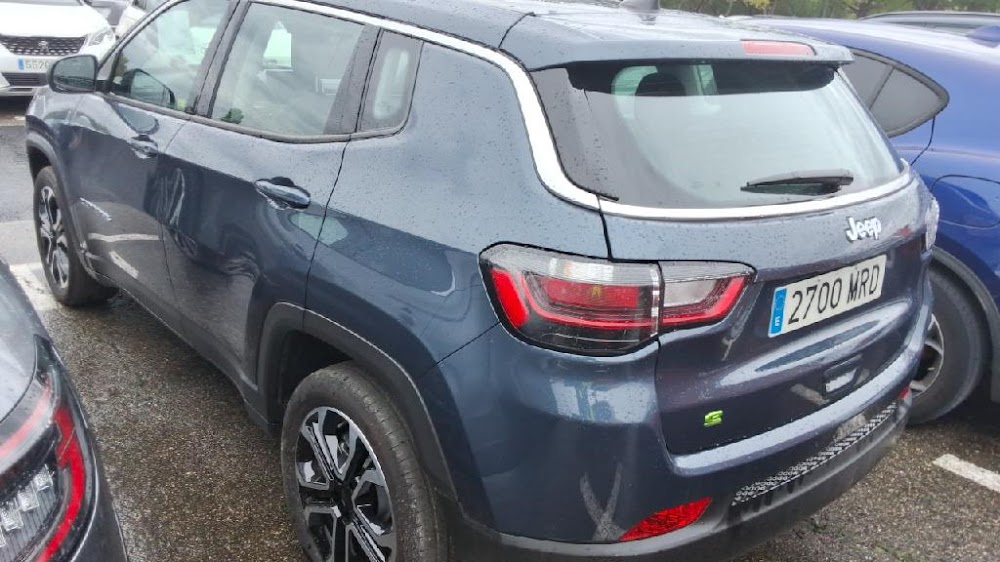 Foto Jeep Compass 11