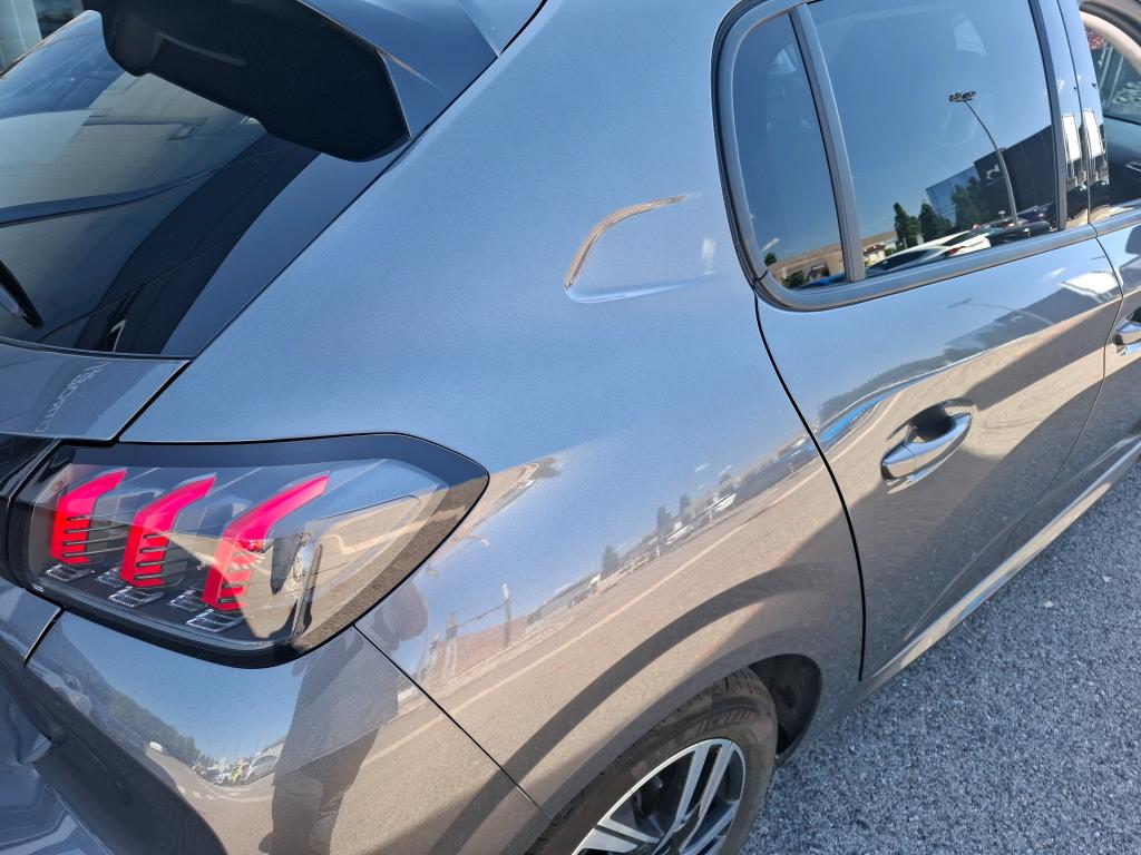 Peugeot 208 PureTech 100 S&S EAT8 Allure 2022