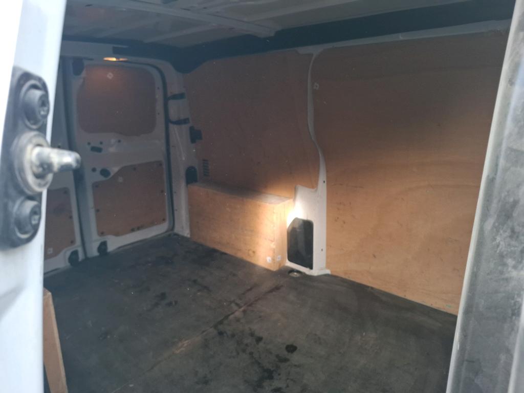 Peugeot EXPERT FGN TOLE STANDARD 2.0 BLUEHDI 120 S&S BVM6 PREMIUM 2018