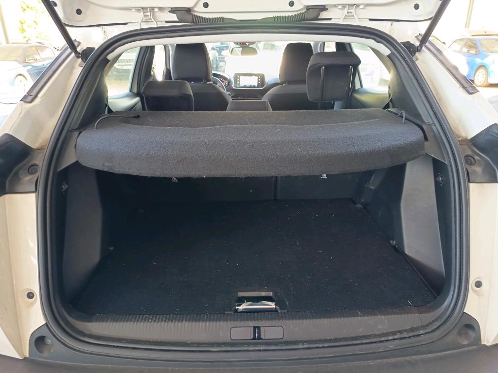 Peugeot 2008 BlueHDi 110 S&S BVM6 Active Pack 2021