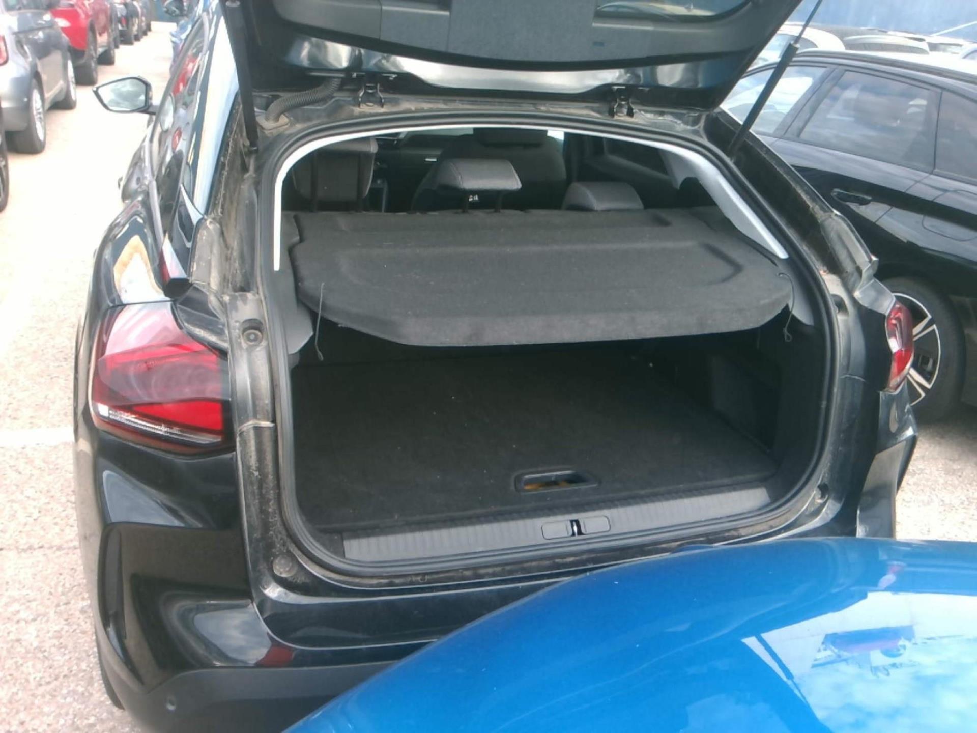 Citroen e-C4 136 ch Automatique Shine 2023