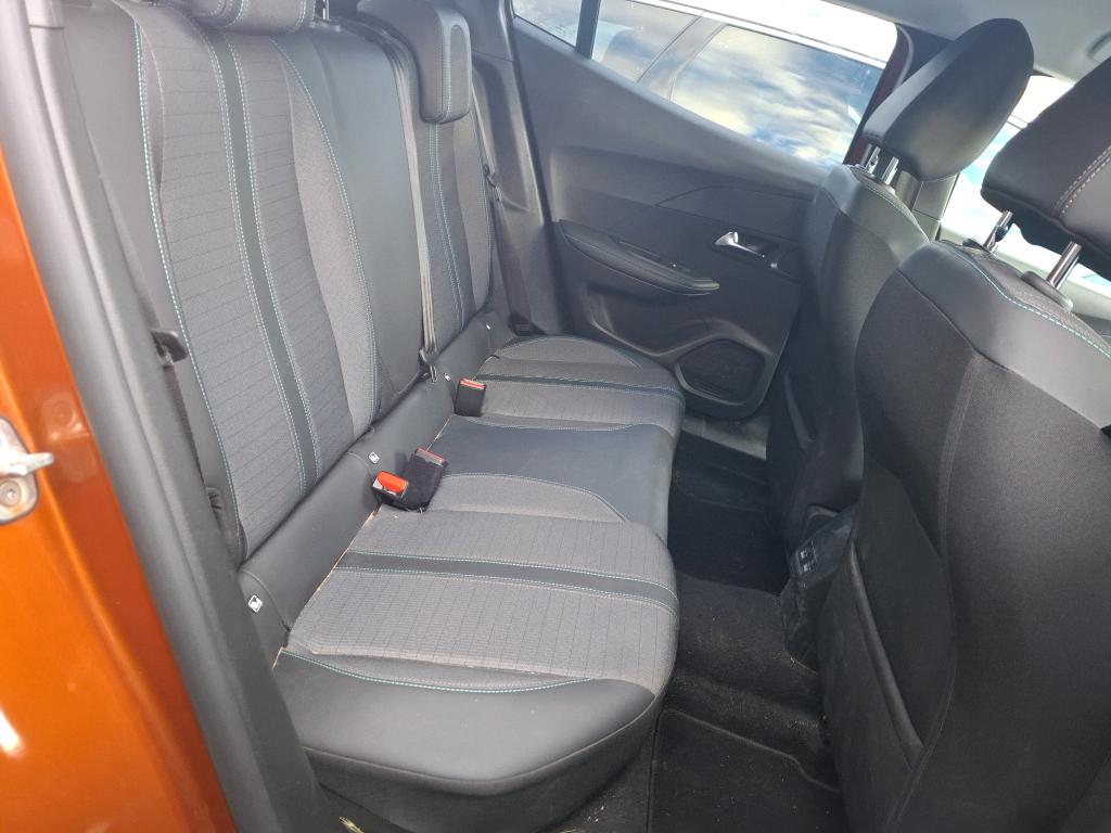 Peugeot 2008 BlueHDi 130 S&S EAT8 Allure 2022