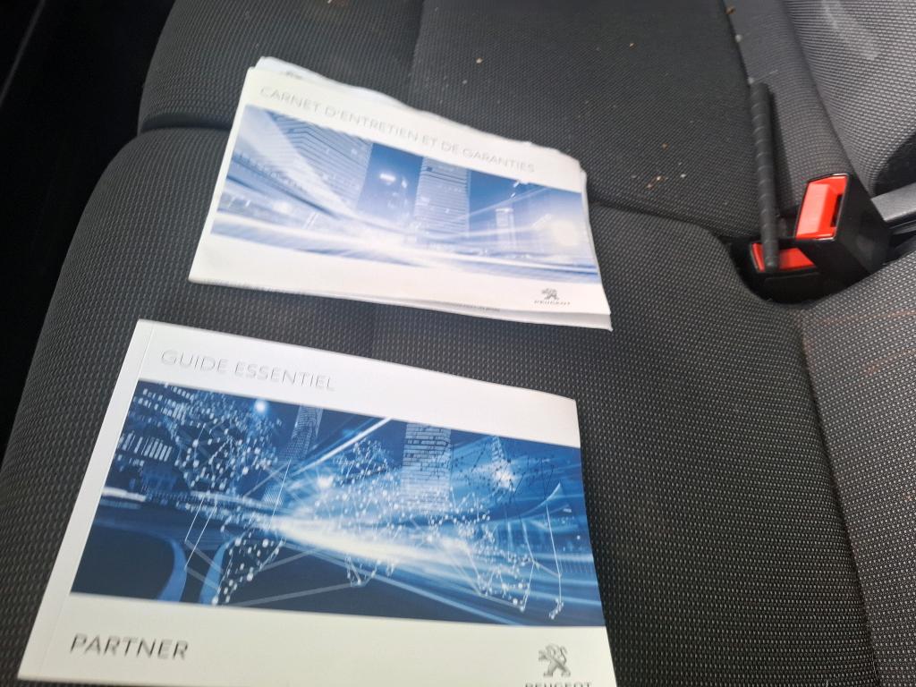Peugeot PARTNER FOURGON STANDARD 650 KG BLUEHDI 75 BVM5 PREMIUM 2019