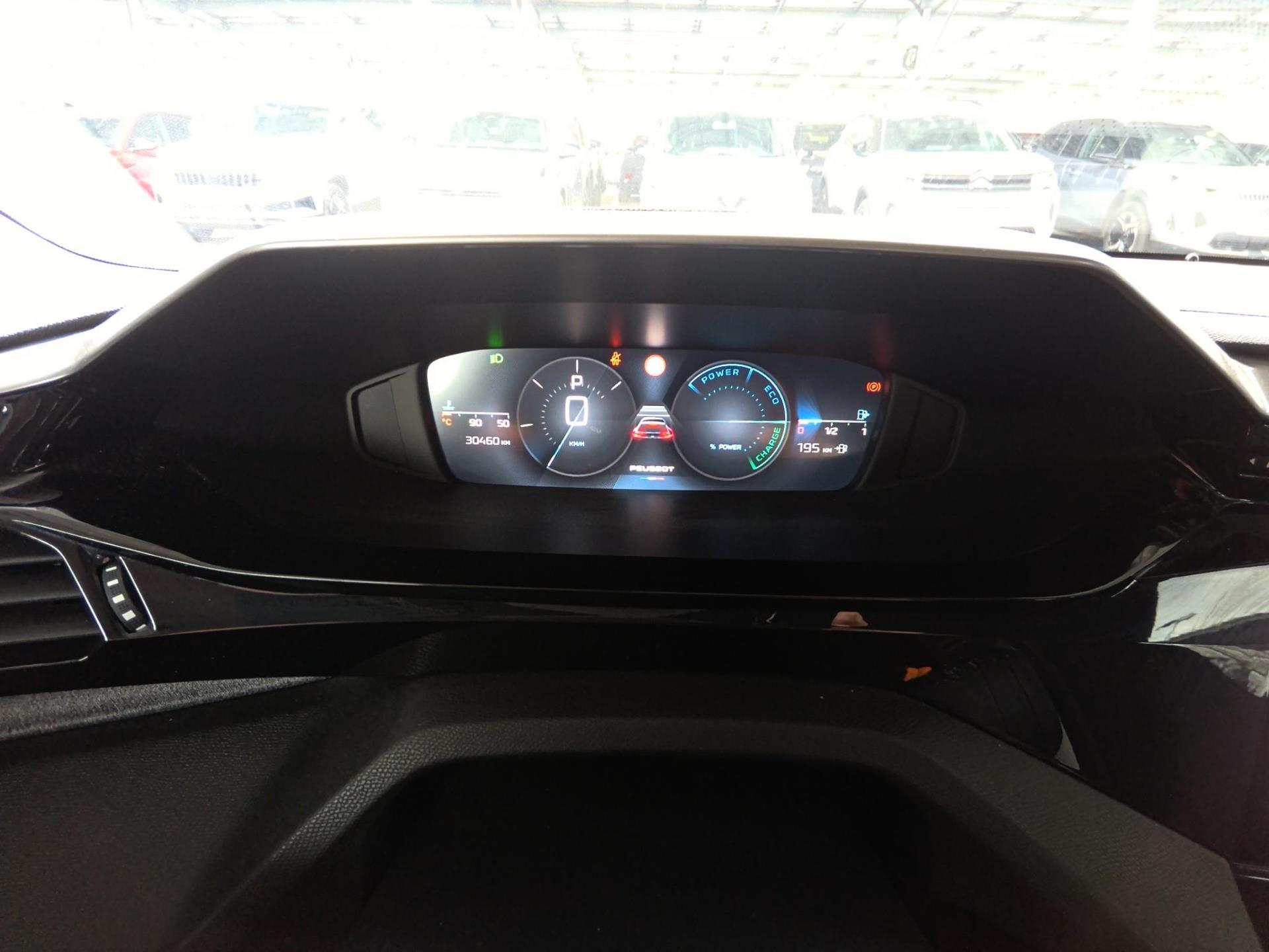 Peugeot 408 Hybrid 145 e-DCS6 Allure 2025