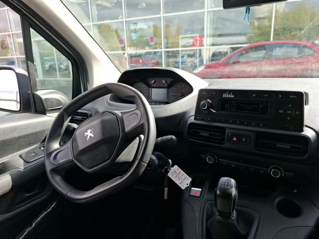 Peugeot PARTNER FOURGON STANDARD 650 KG BLUEHDI 100 BVM5 PREMIUM 2019
