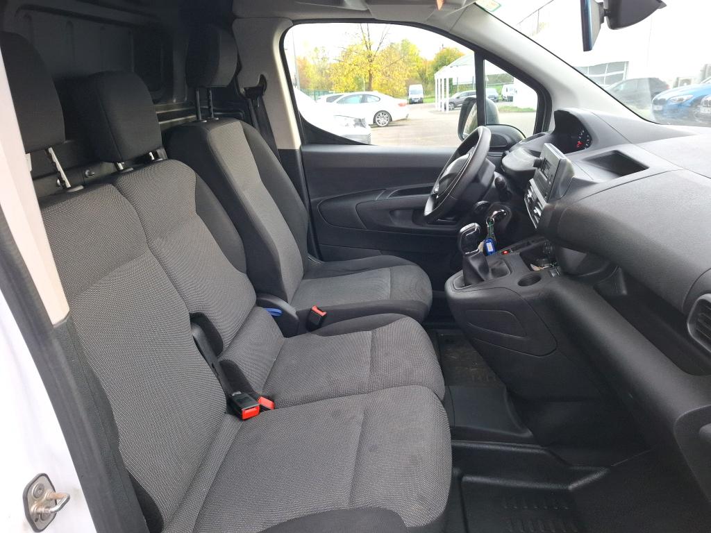 Peugeot PARTNER FOURGON STANDARD 650 KG BLUEHDI 100 S&S BVM5 PREMIUM 2020