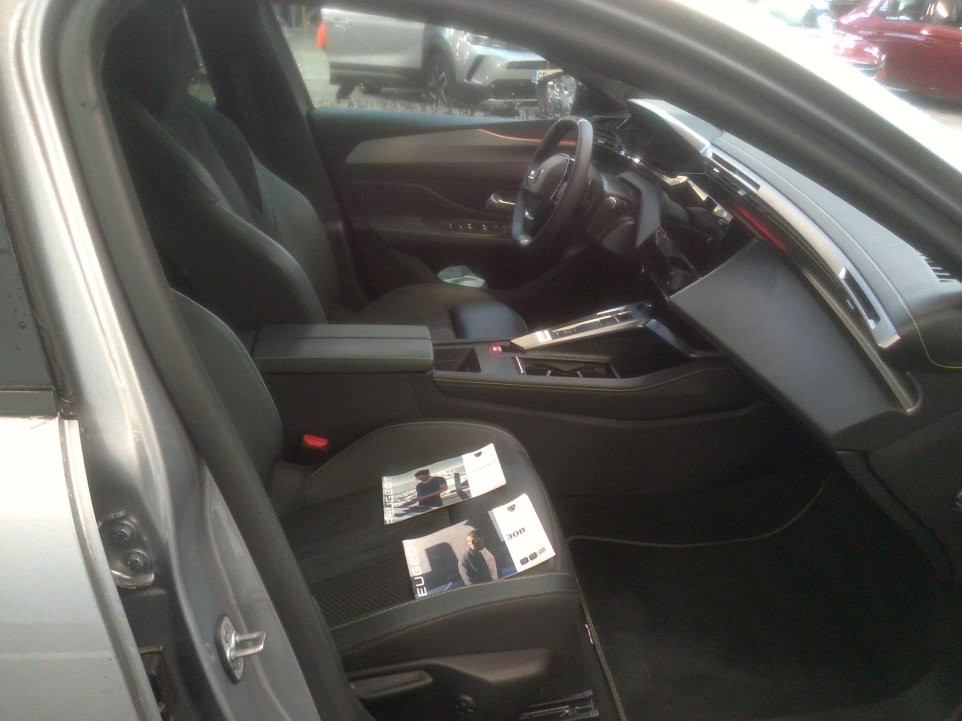 Peugeot 308 PureTech 130ch S&S EAT8 GT 2023
