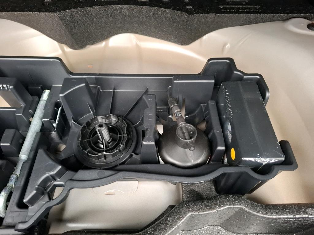Peugeot 2008 PureTech 100 S&S BVM6 Allure 2024