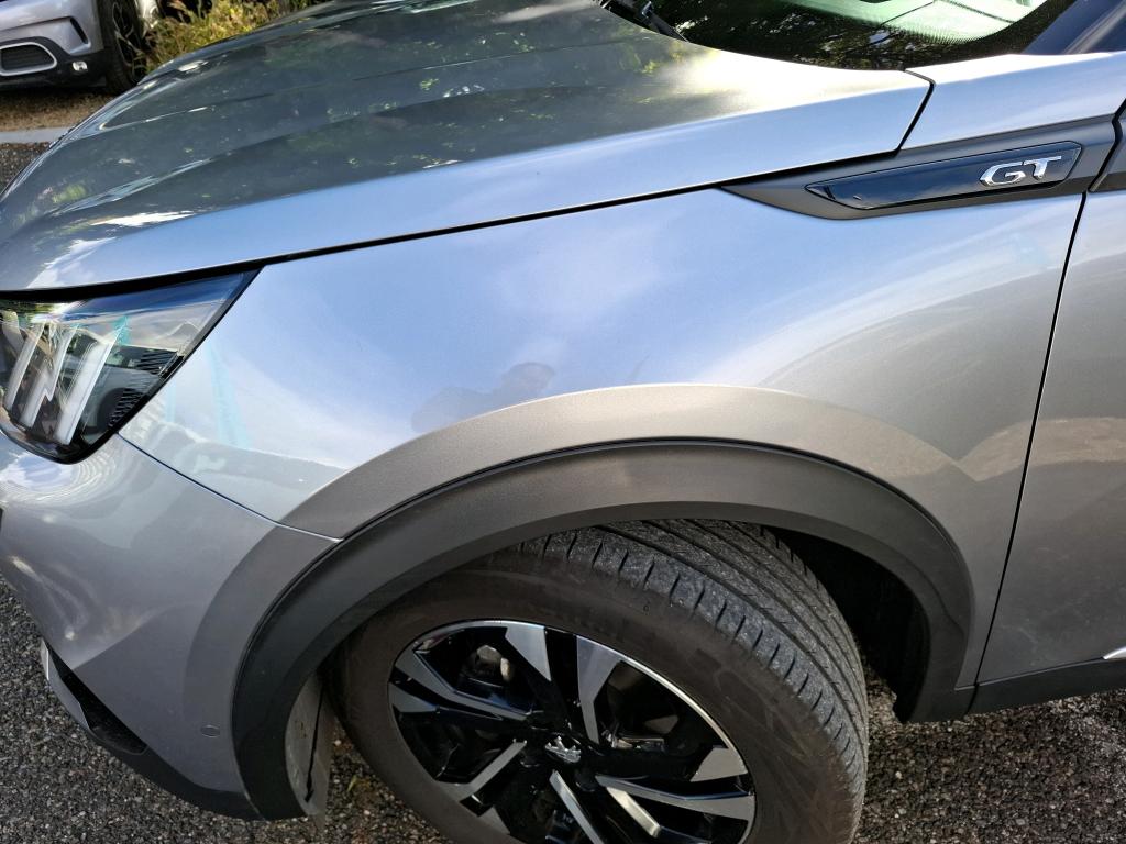 Peugeot 2008 PureTech 130 S&S EAT8 GT 2022
