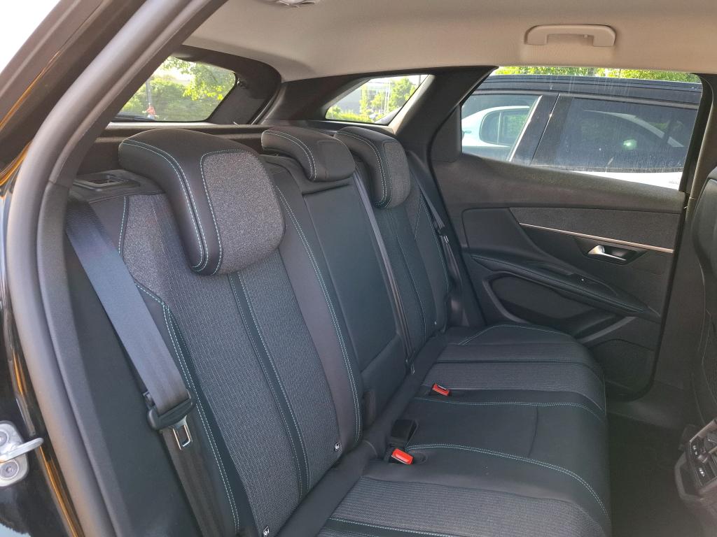 Peugeot 3008 Hybrid 225 e-EAT8 Allure Pack 2022