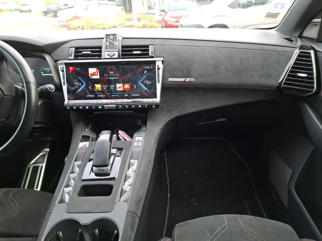 DS DS7 Crossback Hybride E-Tense 300 EAT8 4x4 Performance Line+ 2021