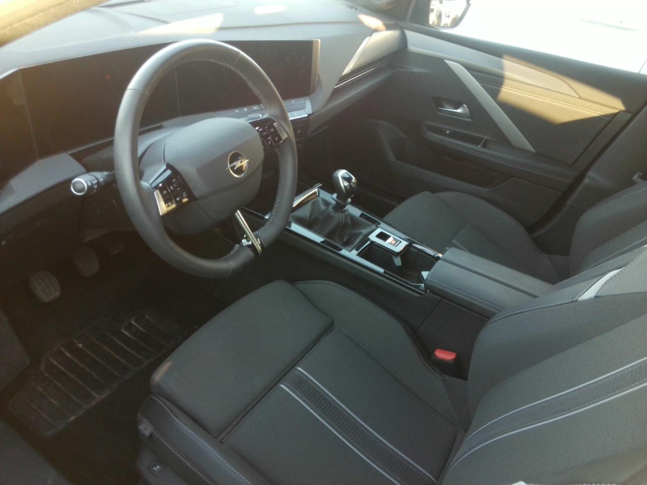 Foto Opel Astra 6