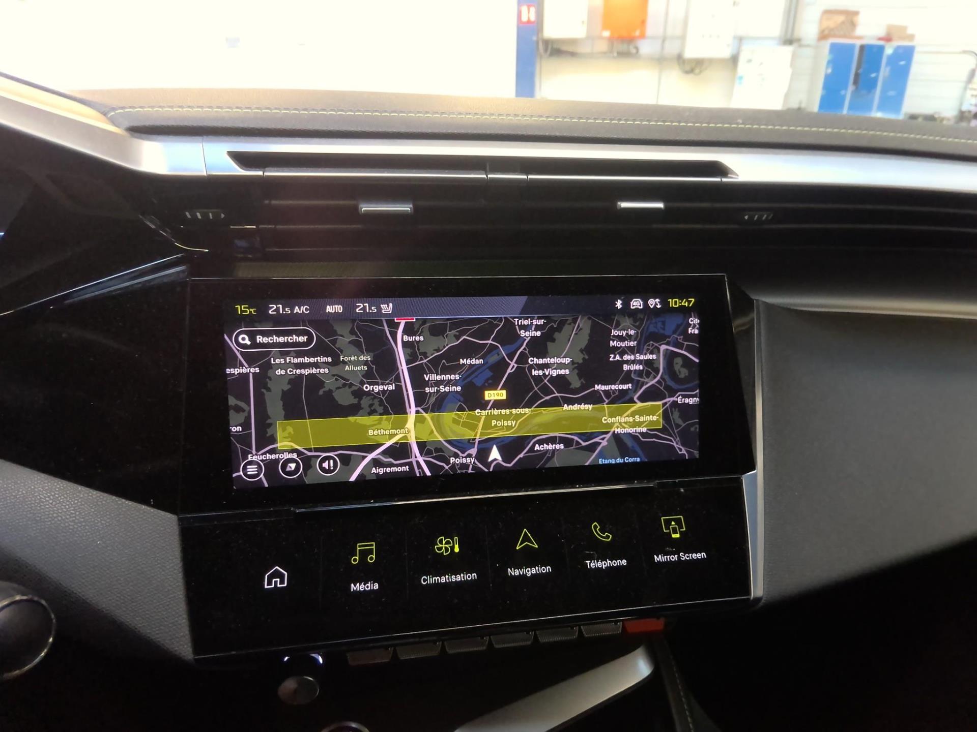 Peugeot 408 PHEV 225 e-EAT8 GT 2024