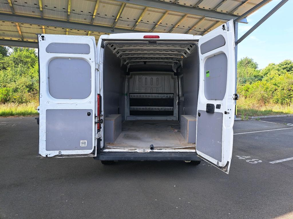 Peugeot BOXER TOLE 335 L3H2 BLUEHDI 120 S&S PREMIUM 2021