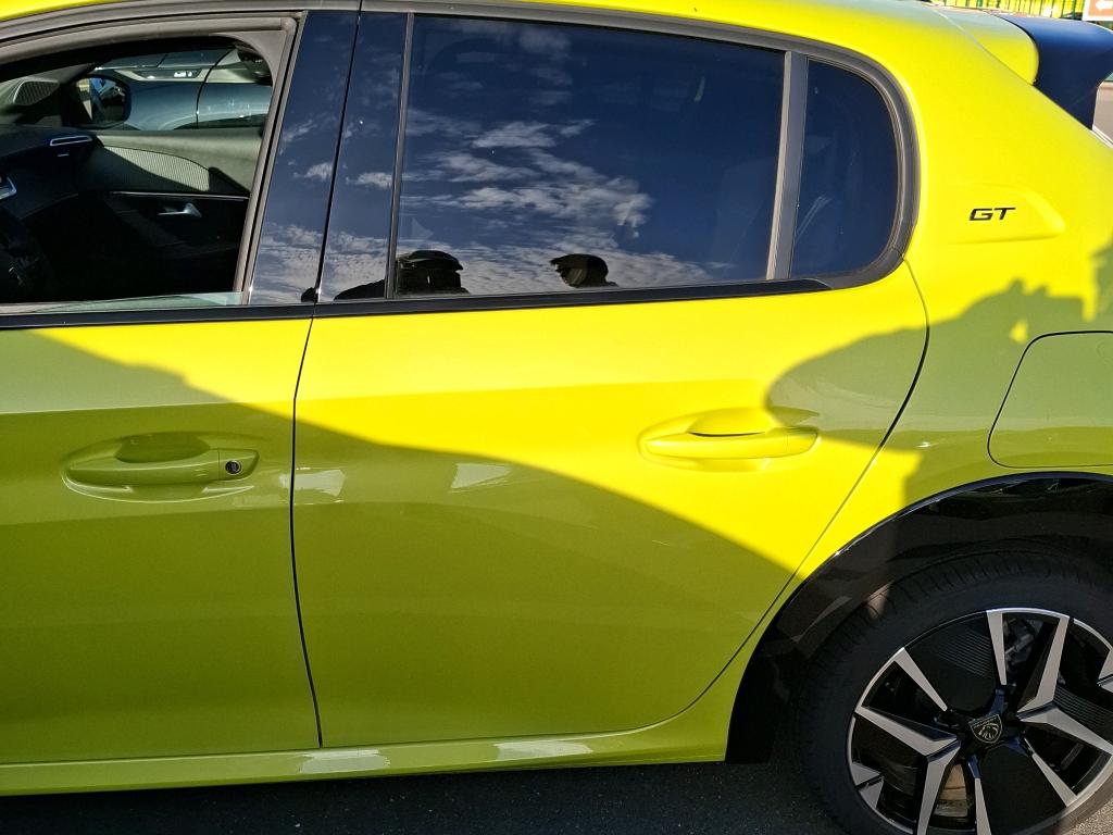 Peugeot 208 Hybrid 145 ch e-DCS6 GT Exclusive 2025