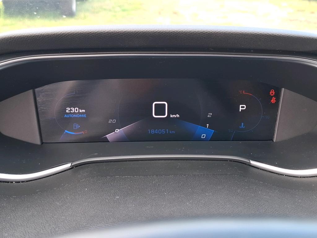 Peugeot 308 BlueHDi 130ch S&S EAT8 Allure Business 2021