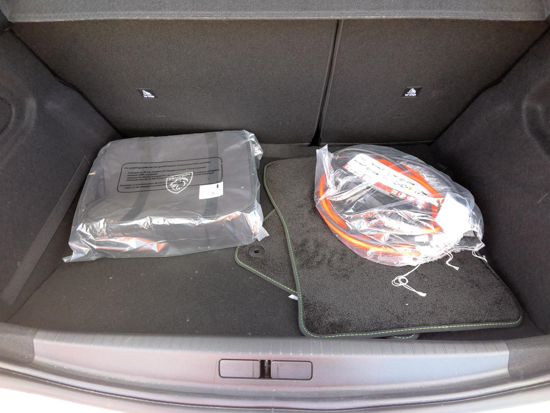 Peugeot 208 Electrique 50 kWh 136ch GT 2022