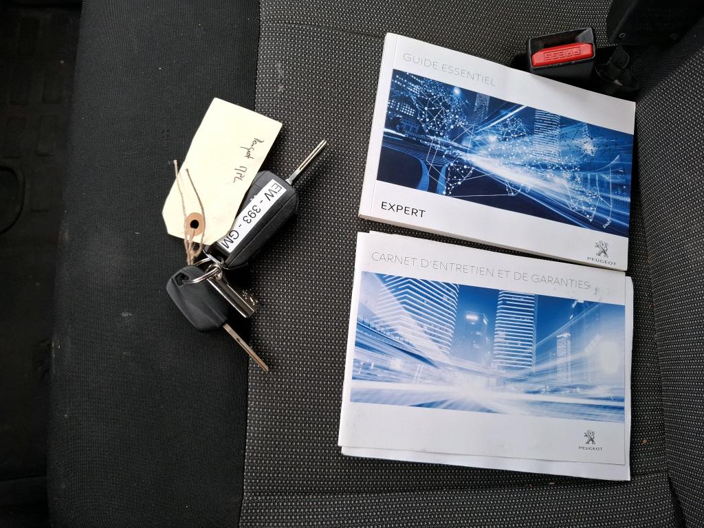 Peugeot EXPERT FGN TOLE STANDARD 2.0  BLUEHDI 120 S&S BVM6 PREMIUM 2018
