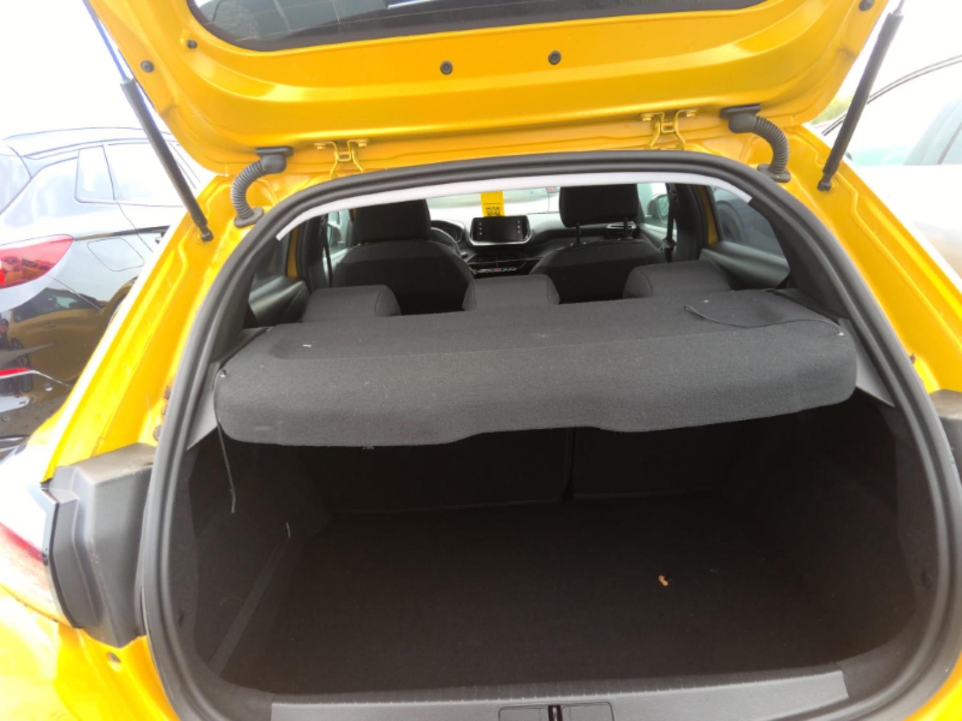 Peugeot 208 PureTech 100 S&S BVM6 Style 2024