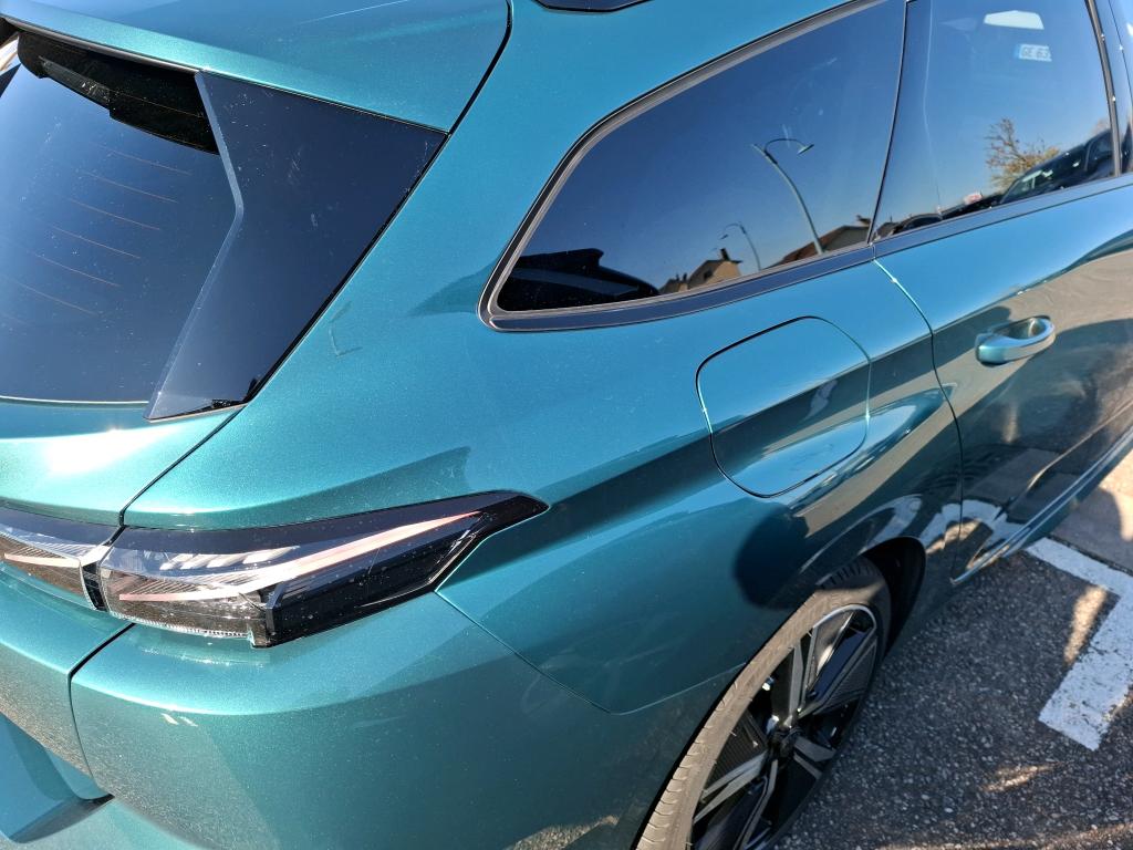 Peugeot 308 SW Hybrid 136 e-DCS6 GT 2025