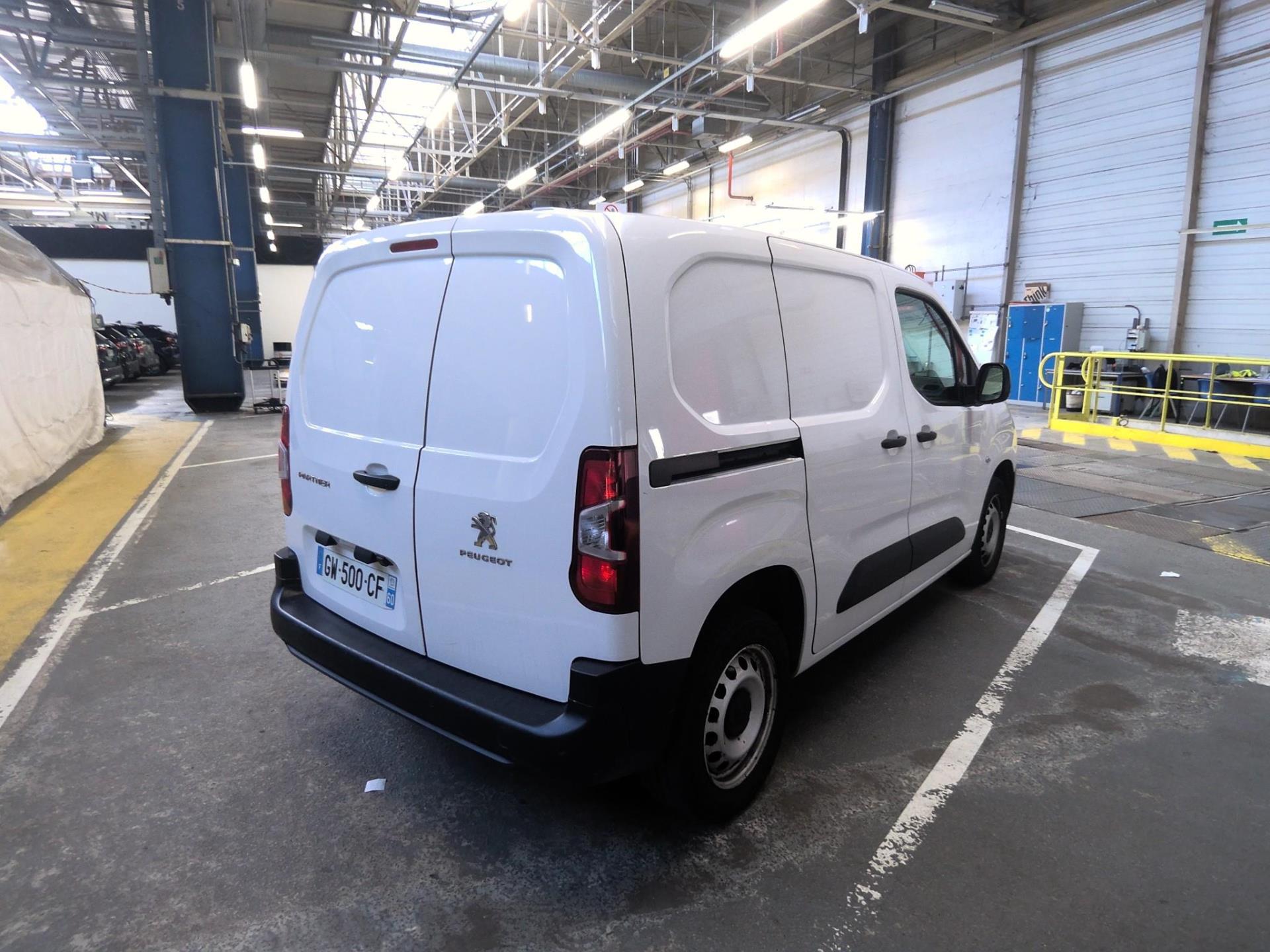 Peugeot PARTNER FOURGON M 1000 KG BLUEHDI 130 S&S EAT8 2024