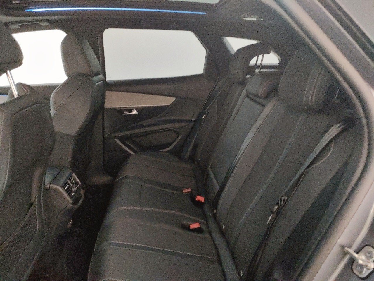 Peugeot 3008 Hybrid4 300 e-EAT8 GT 2023