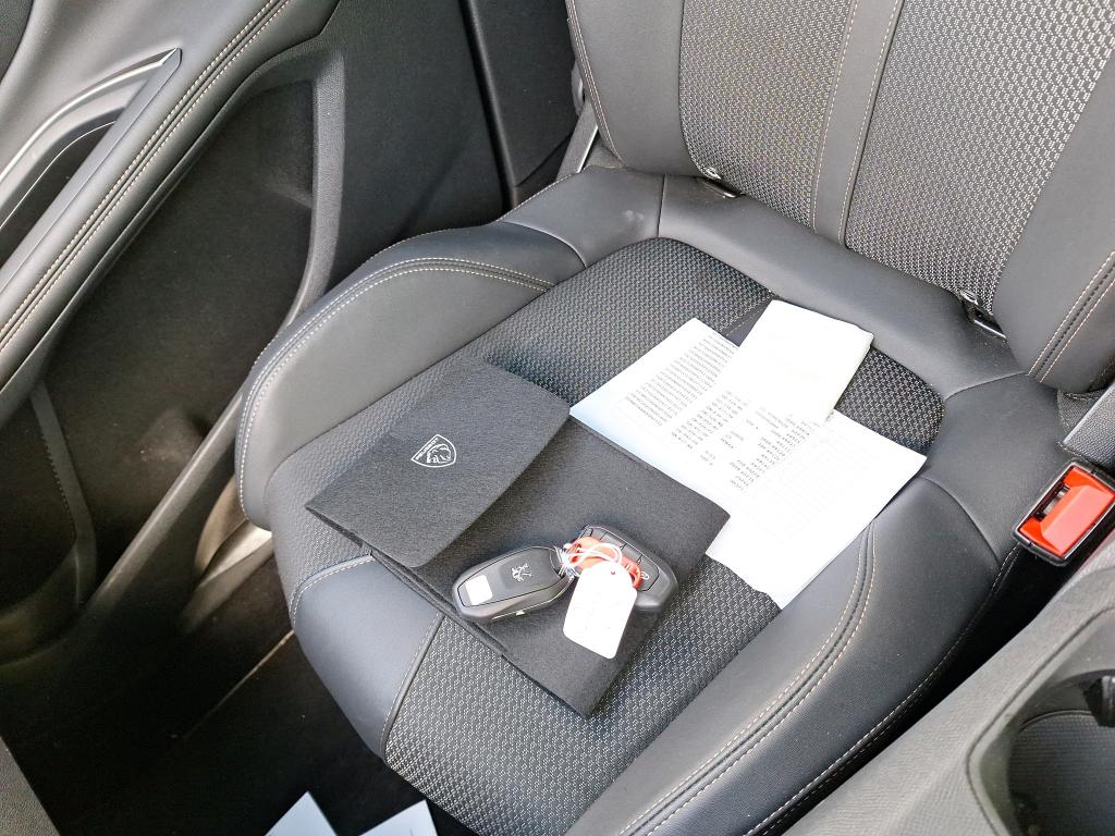 Peugeot 3008 Hybrid 225 e-EAT8 GT 2023