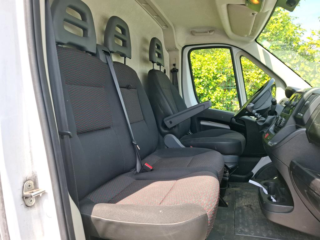 Peugeot BOXER TOLE 333 L1H1 BLUEHDI 120 S&S PRO 2022