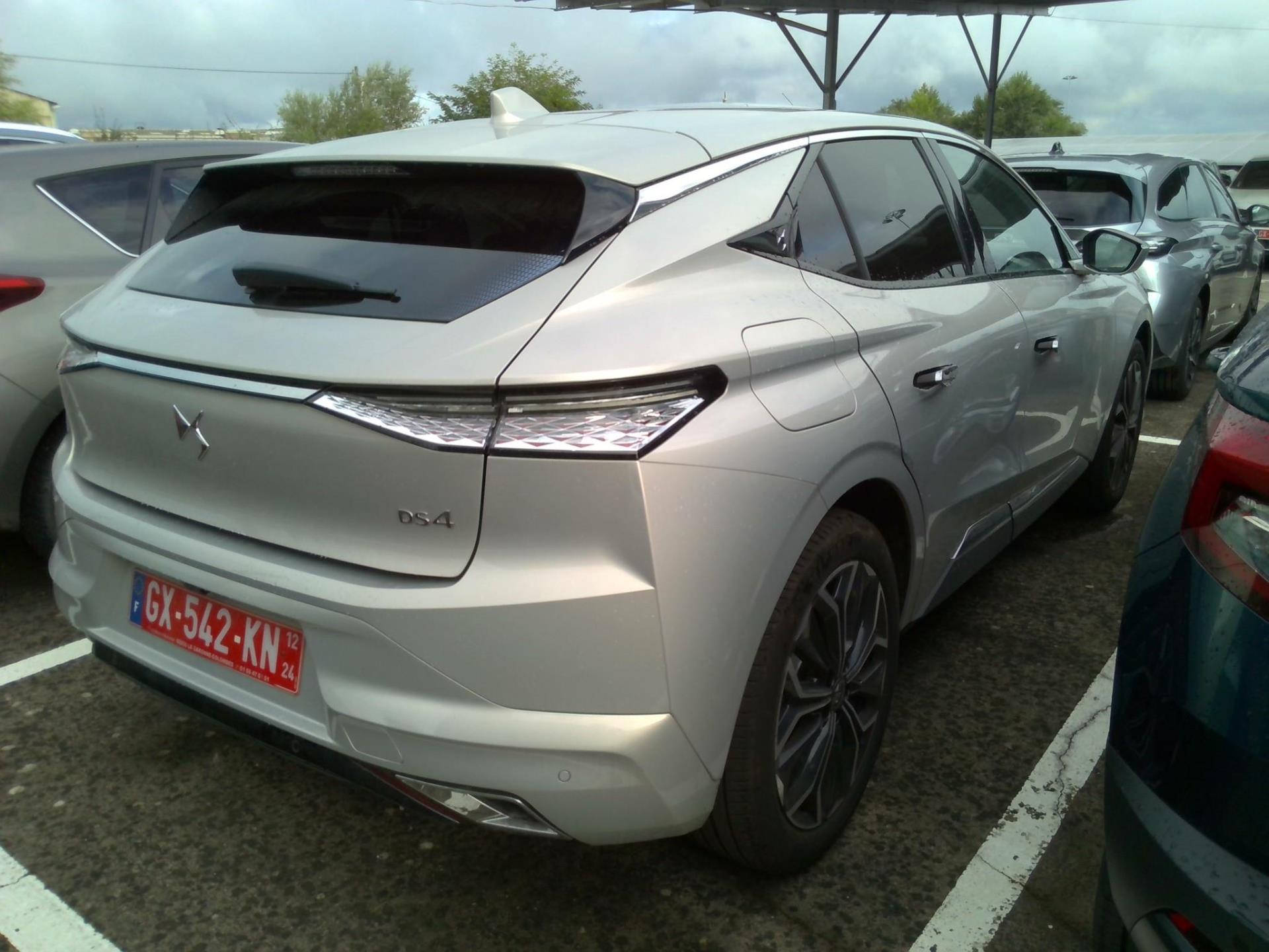 DS DS 4 PureTech 130 EAT8 Rivoli 2024