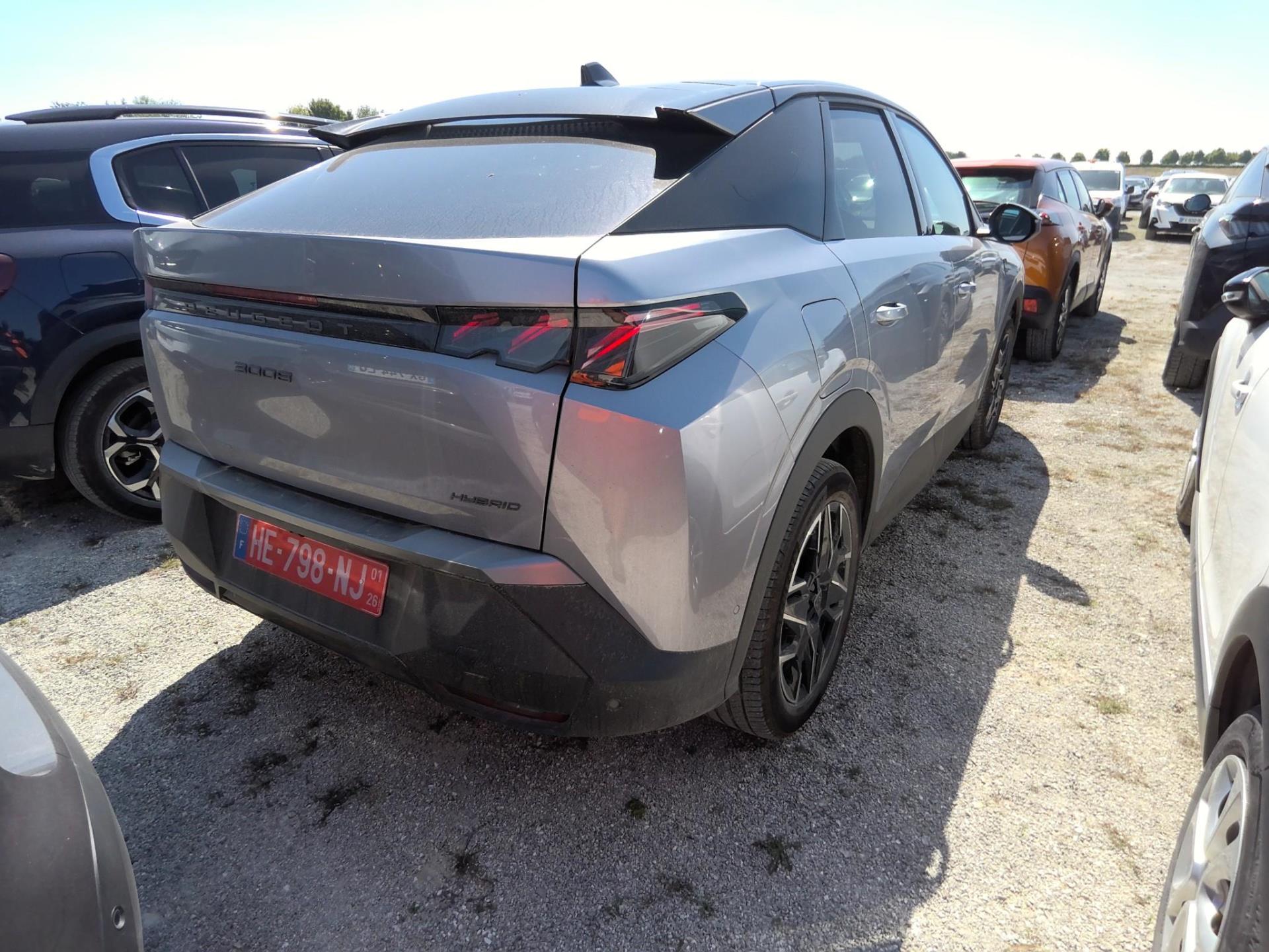 Peugeot 3008 Hybrid 145 e-DCS6 GT 2025