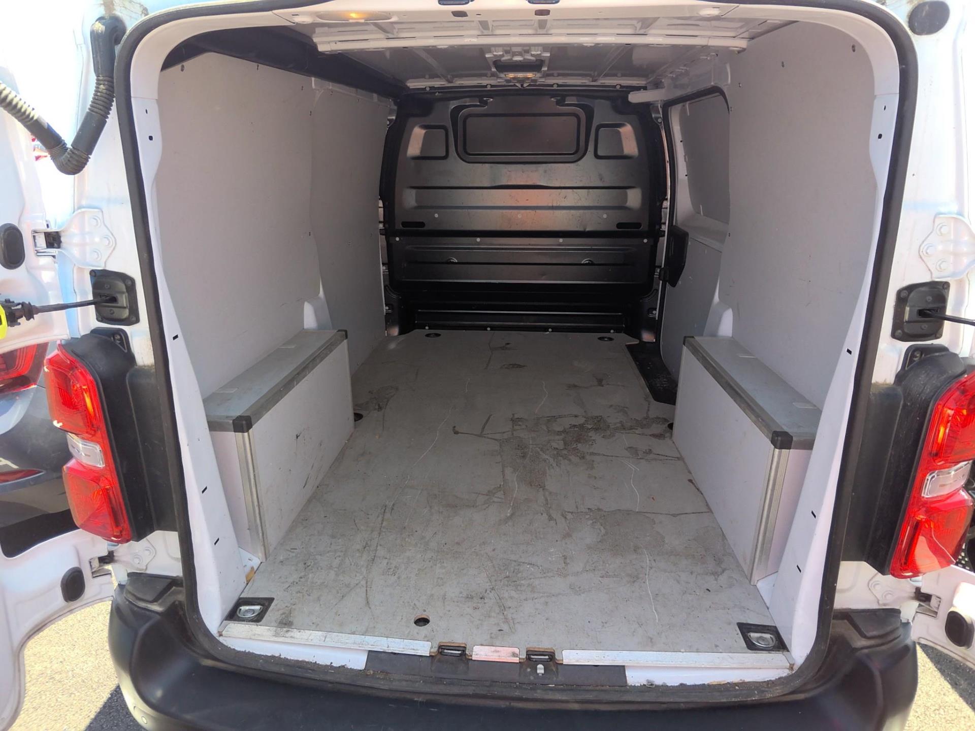 Opel VIVARO FGN TAILLE M BLUEHDI 120 S&S BVM6  2023