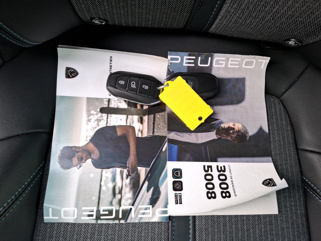 Peugeot 3008 Hybrid 225 e-EAT8 Active Pack 2022