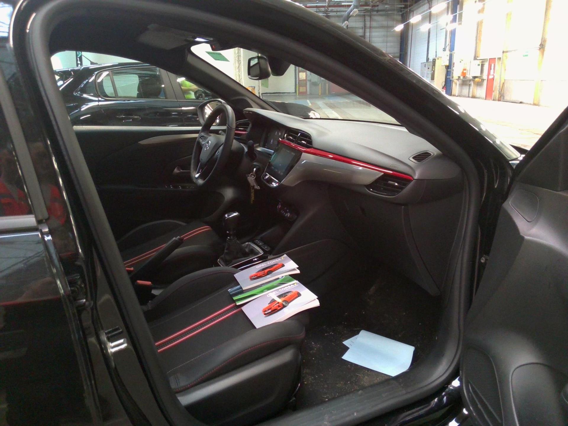 Opel Corsa 1.2 Turbo 100 ch BVM6 GS Line 2022