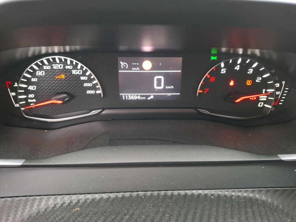 Peugeot 2008 BlueHDi 110 S&S BVM6 Active Business 2021