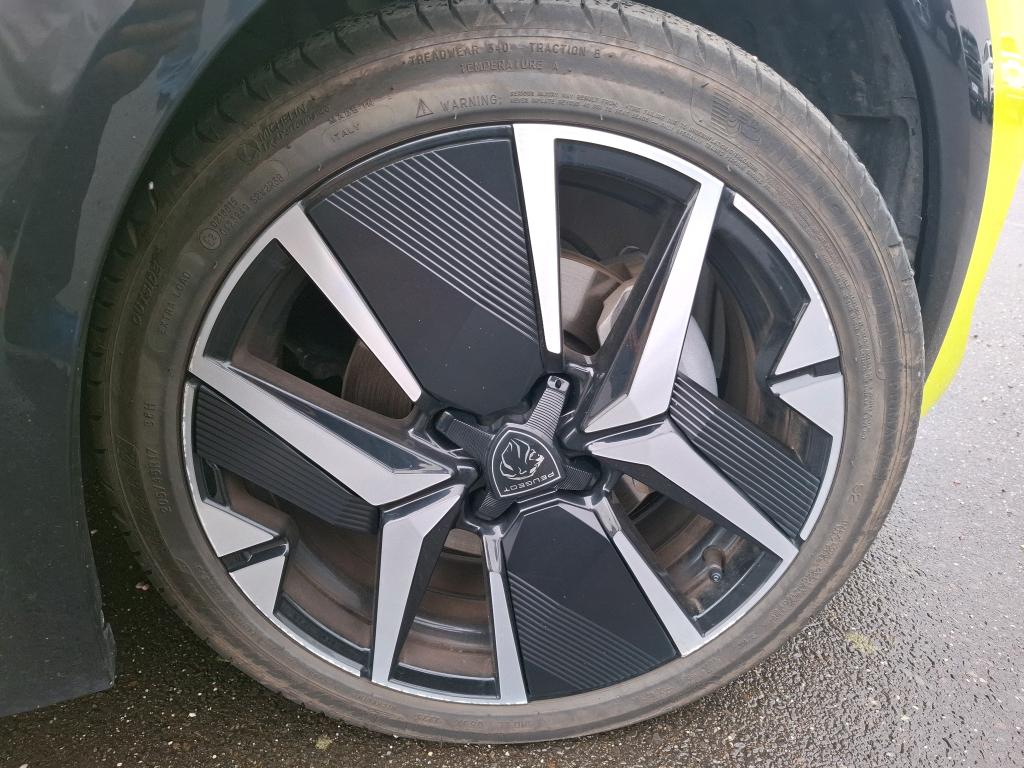 Peugeot 208 Hybrid 145 ch e-DCS6 GT 2025