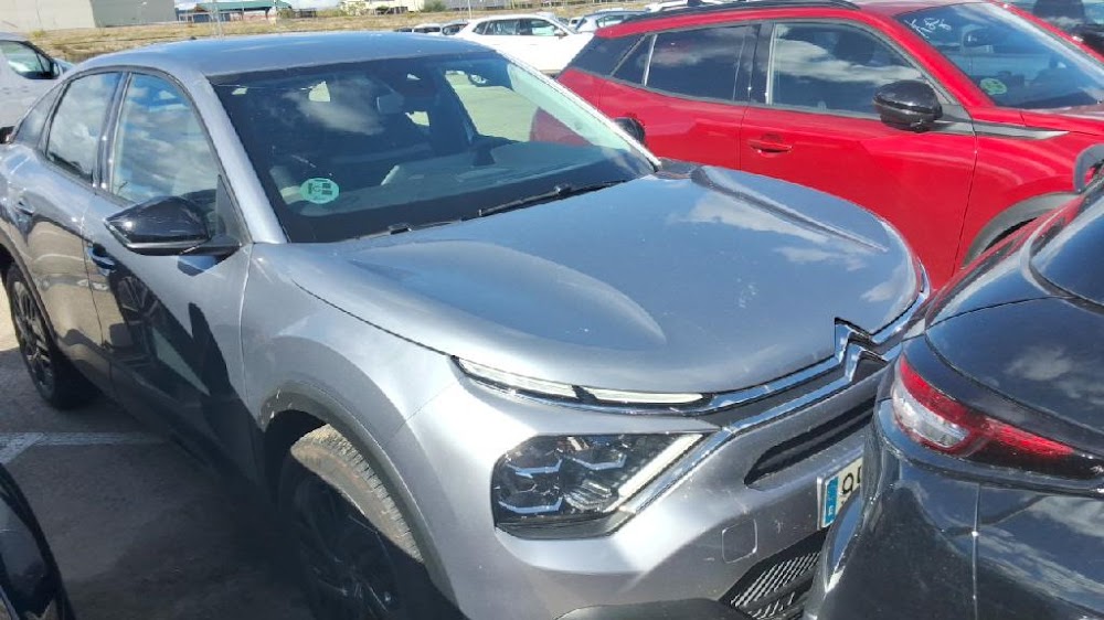 Foto Citroën C4 X 7
