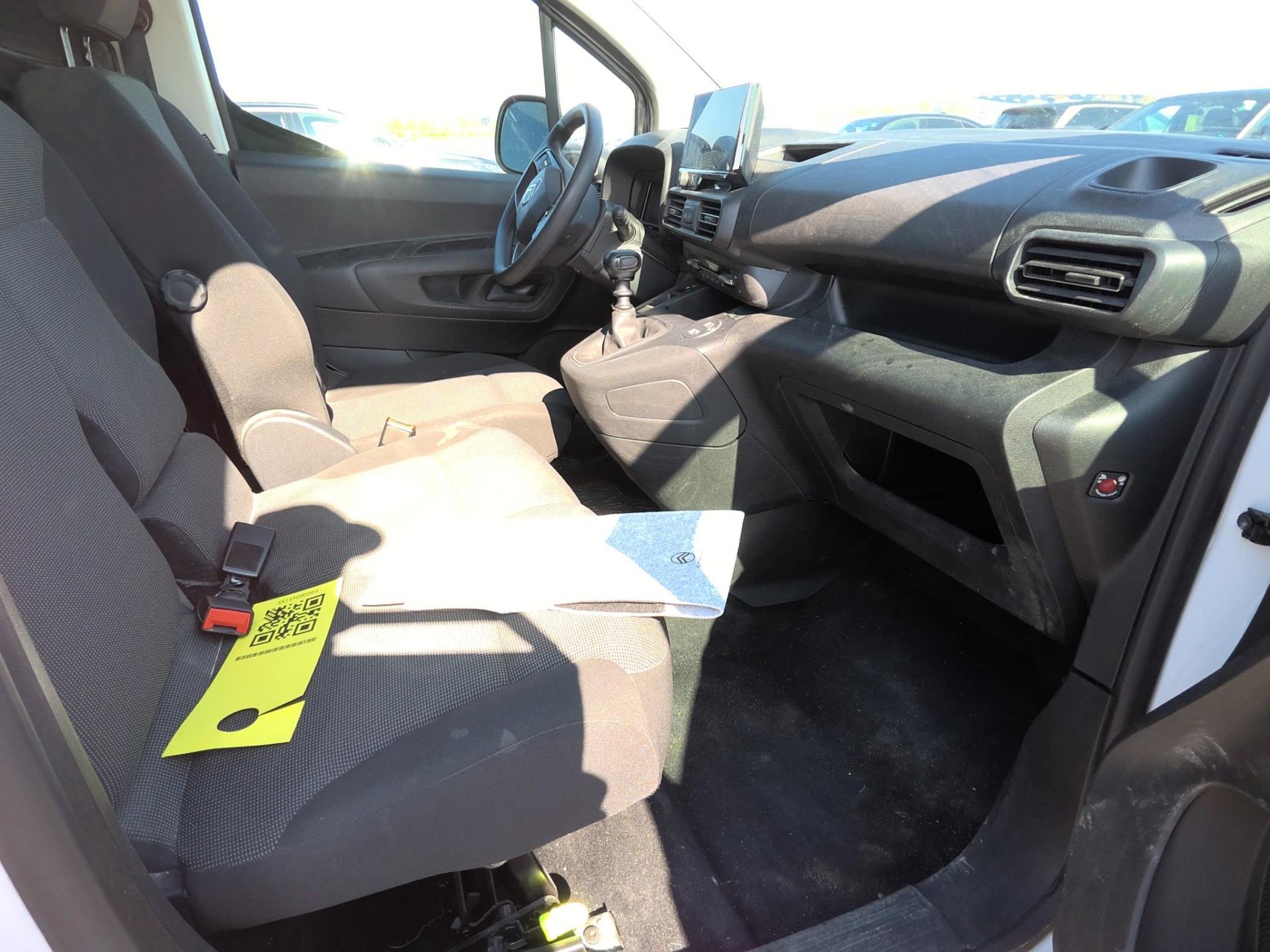 Citroen BERLINGO VAN TAILLE XL 950KG BLUEHDI 100 S&S BVM6  2024