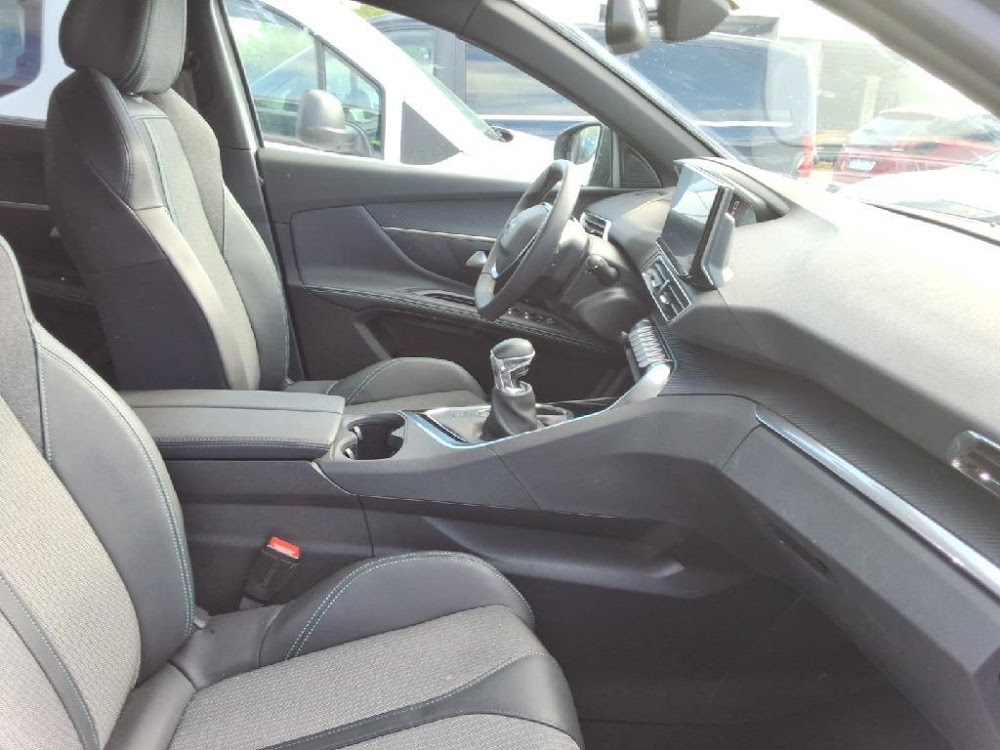 Foto Peugeot 5008 13