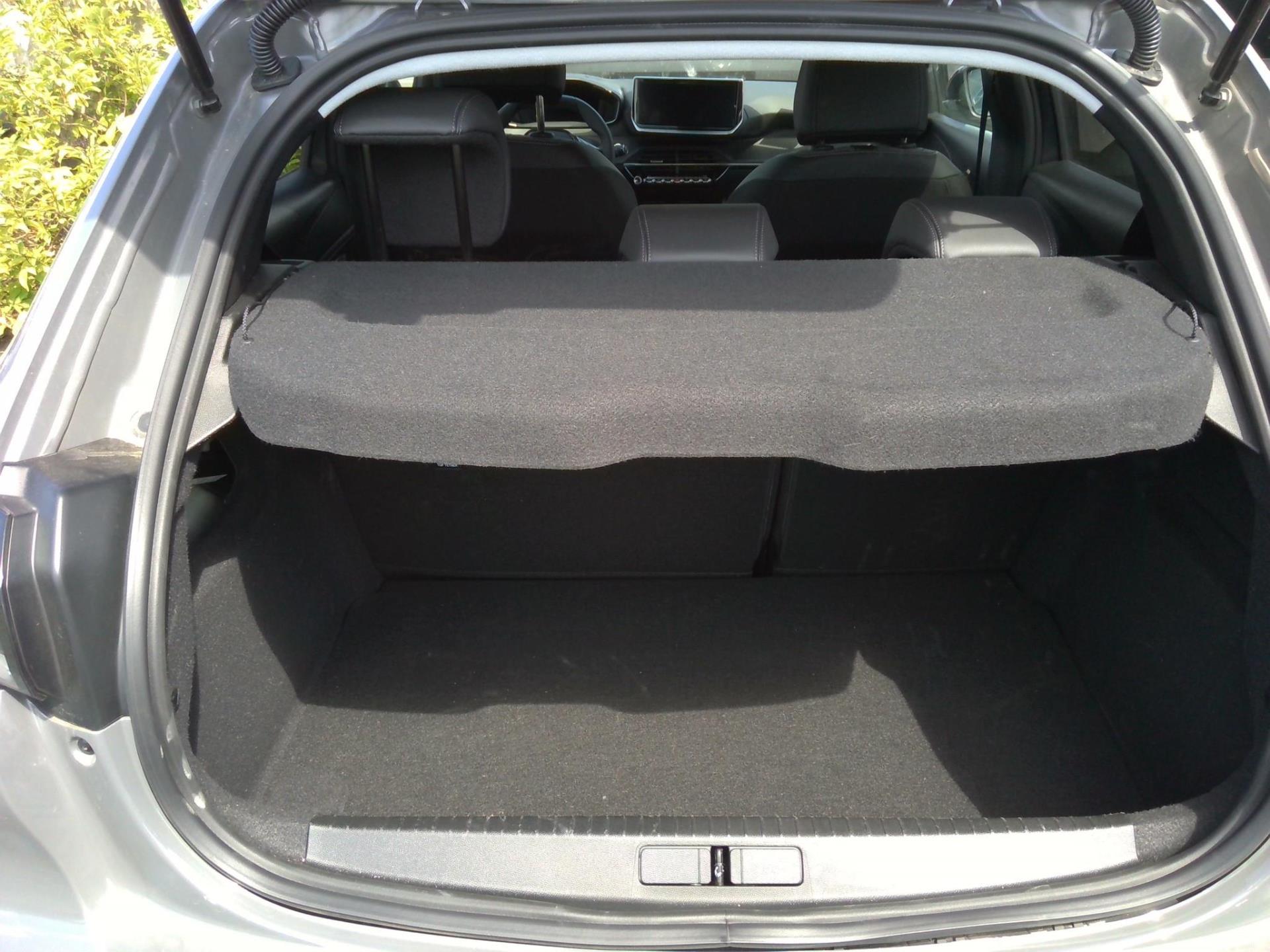 Peugeot 208 PureTech 100 S&S BVM6 Allure 2024