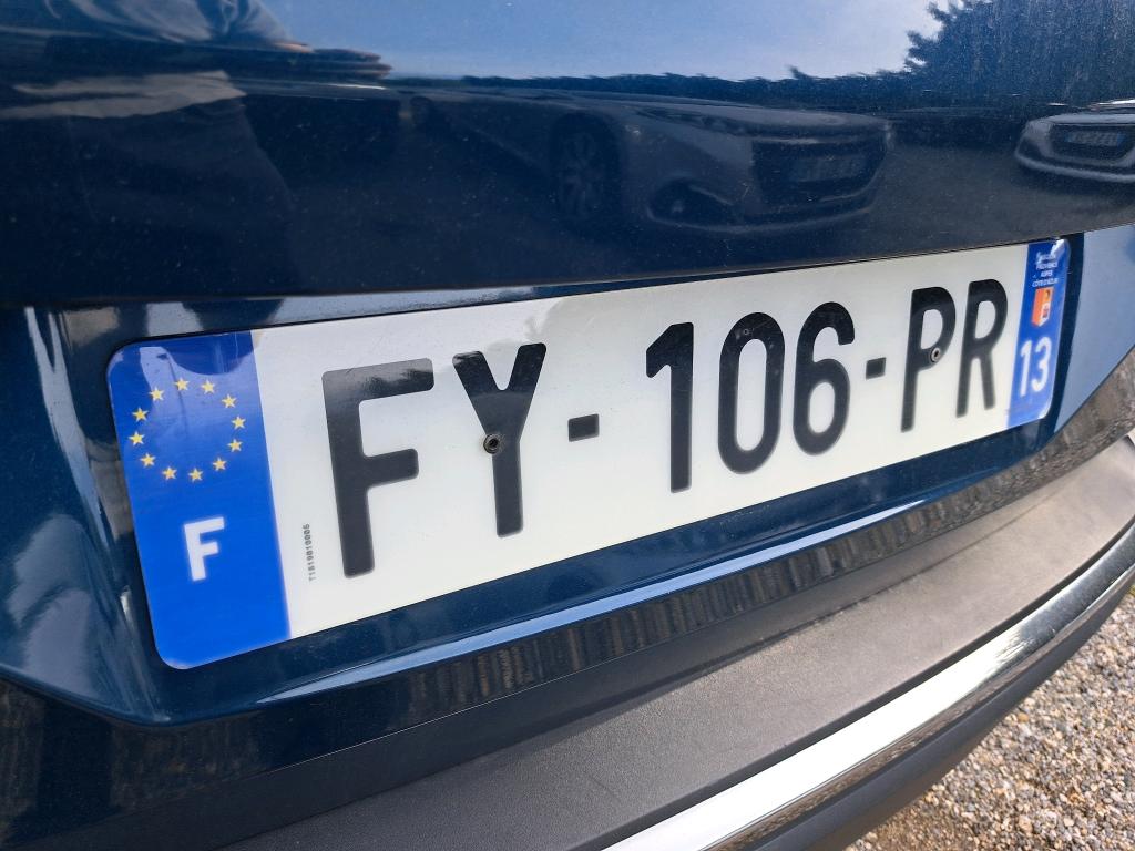 Peugeot 3008 Hybrid 225 e-EAT8 Allure 2021