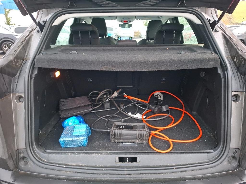 Peugeot 3008 Hybrid 225 e-EAT8 Active Pack 2022