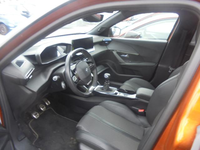 Foto Peugeot 2008 13