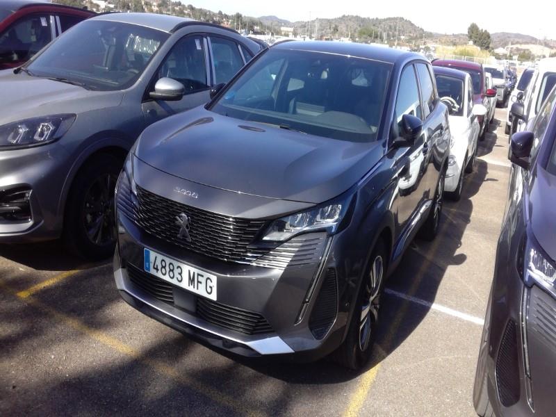 Foto Peugeot 3008 Hybrid 2