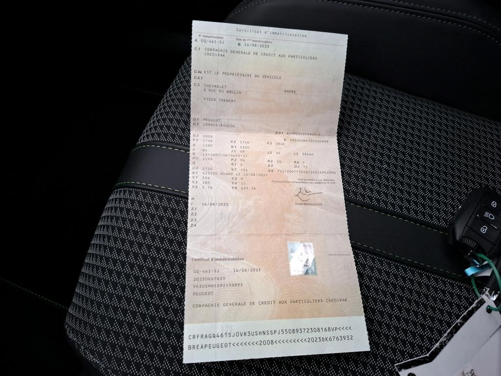 Peugeot 2008 PureTech 130 S&S EAT8 GT 2023