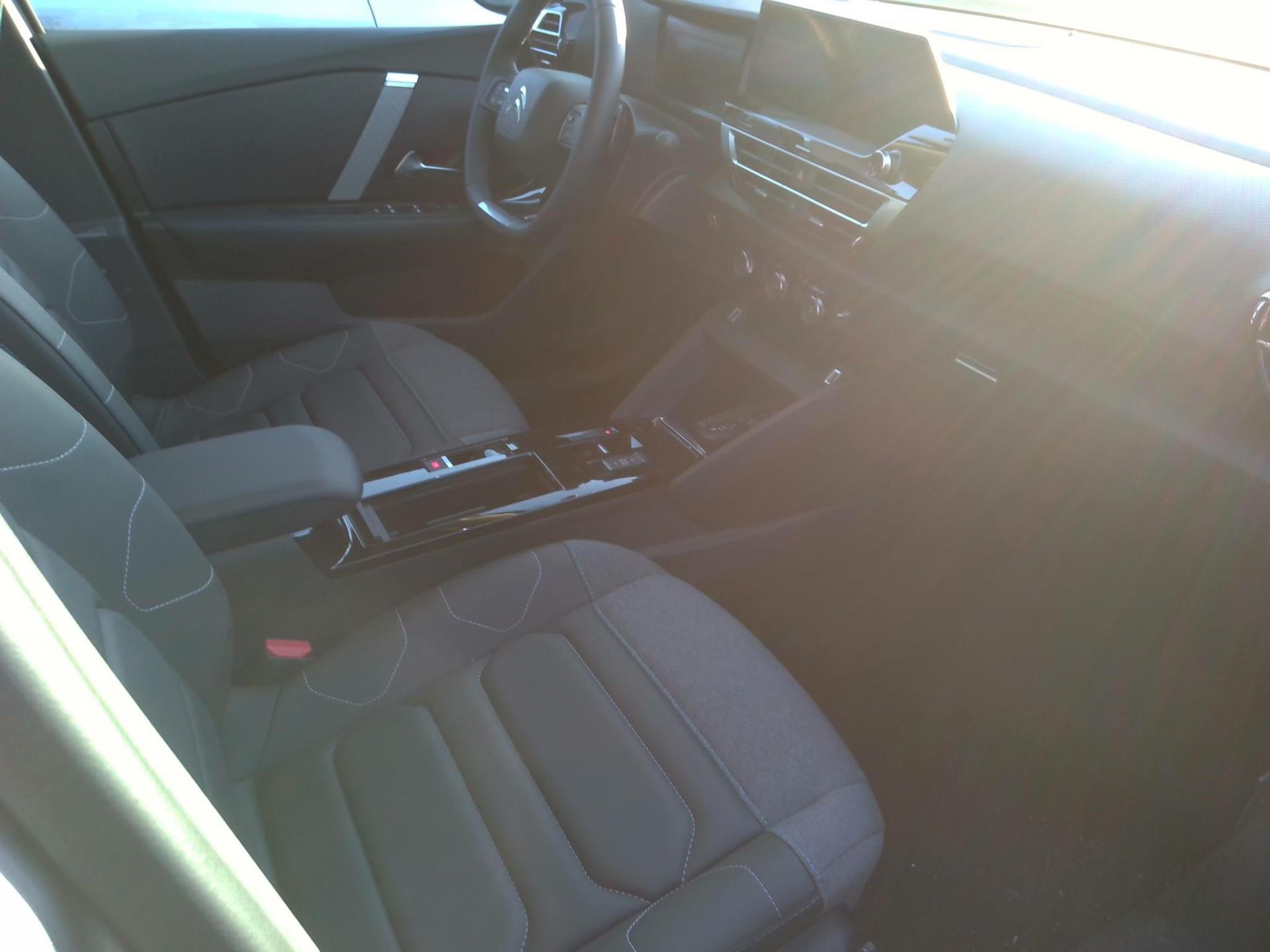 Citroen C4 PureTech 130 S&S EAT8 Shine 2023