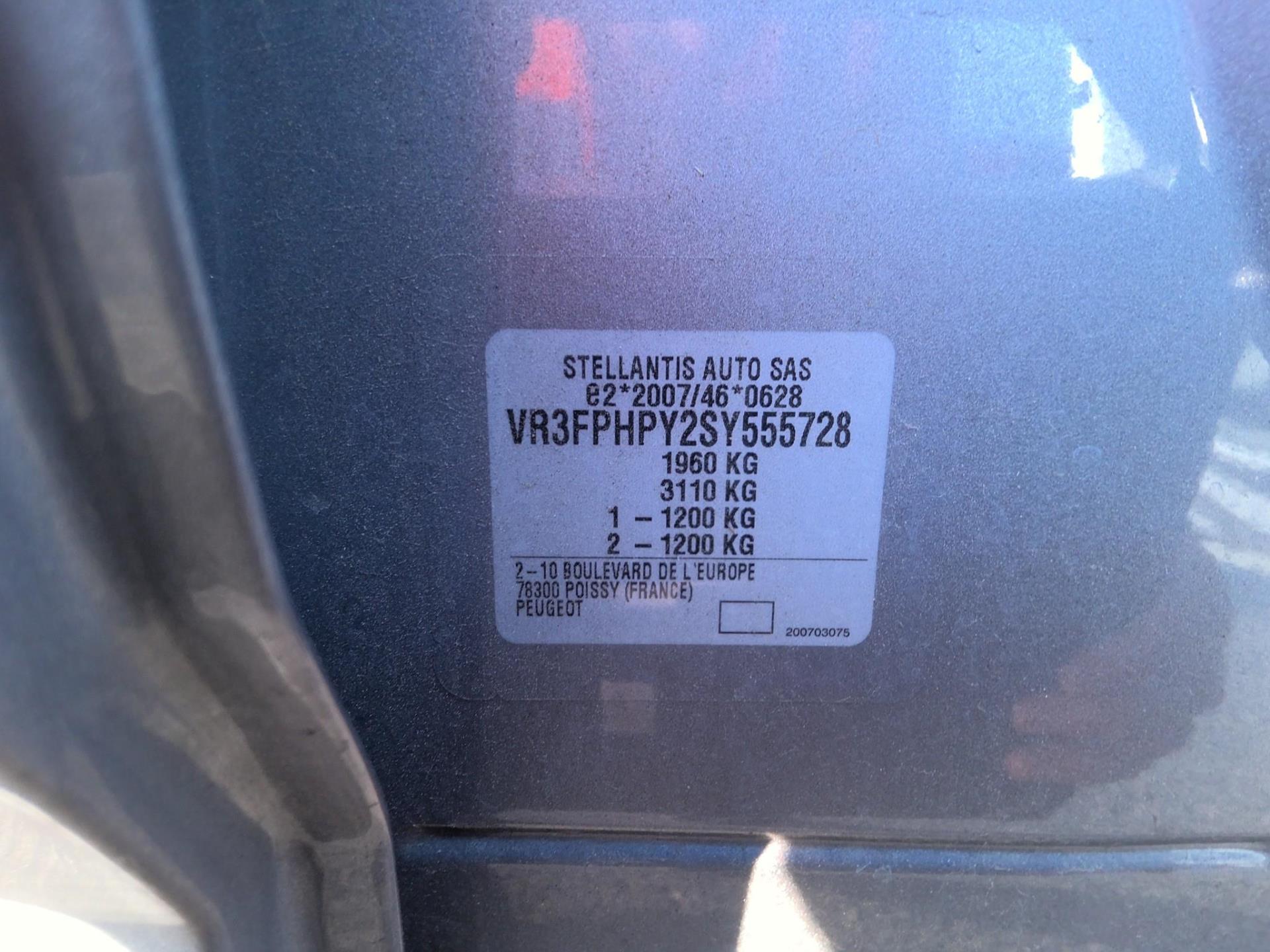 Peugeot 308 Hybrid 145 e-DCS6 GT 2025