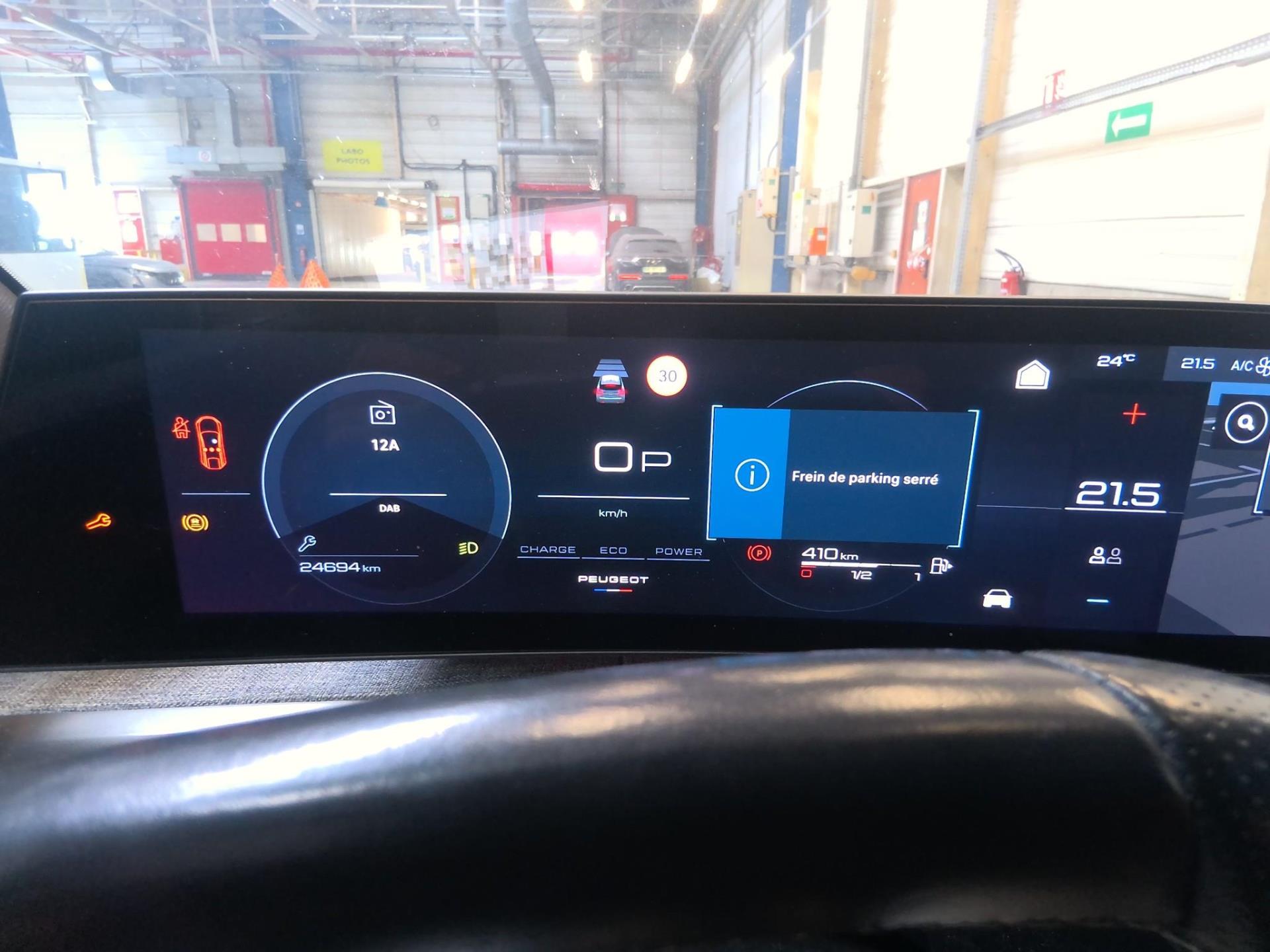Peugeot 3008 Hybrid 136 e-DCS6 GT 2025