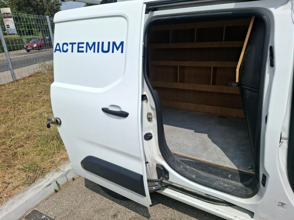 Peugeot PARTNER FOURGON STANDARD 650 KG BLUEHDI 130 S&S BVM6 PREMIUM 2022