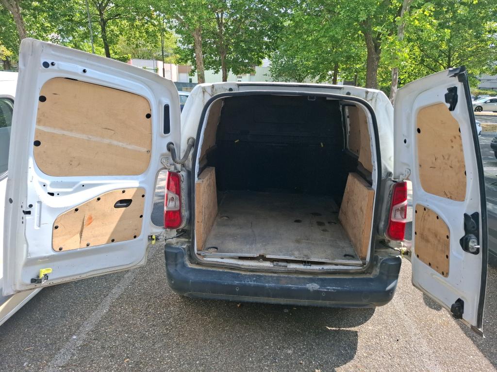 Peugeot PARTNER FOURGON STANDARD 650 KG BLUEHDI 100 S&S BVM5 PREMIUM 2020
